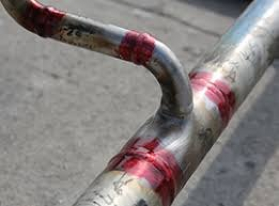 Liquid Penentrant Testing of Pipe lines, Metals, Plastics, Ceramics etc